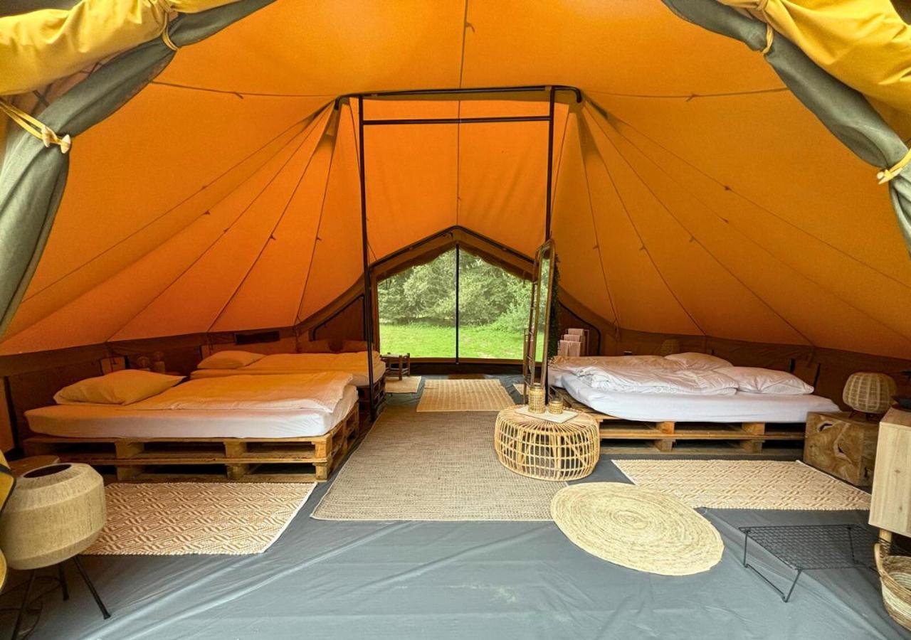 Glamping BIVAK - Urban Gardens Gent Hotel Bagian luar foto